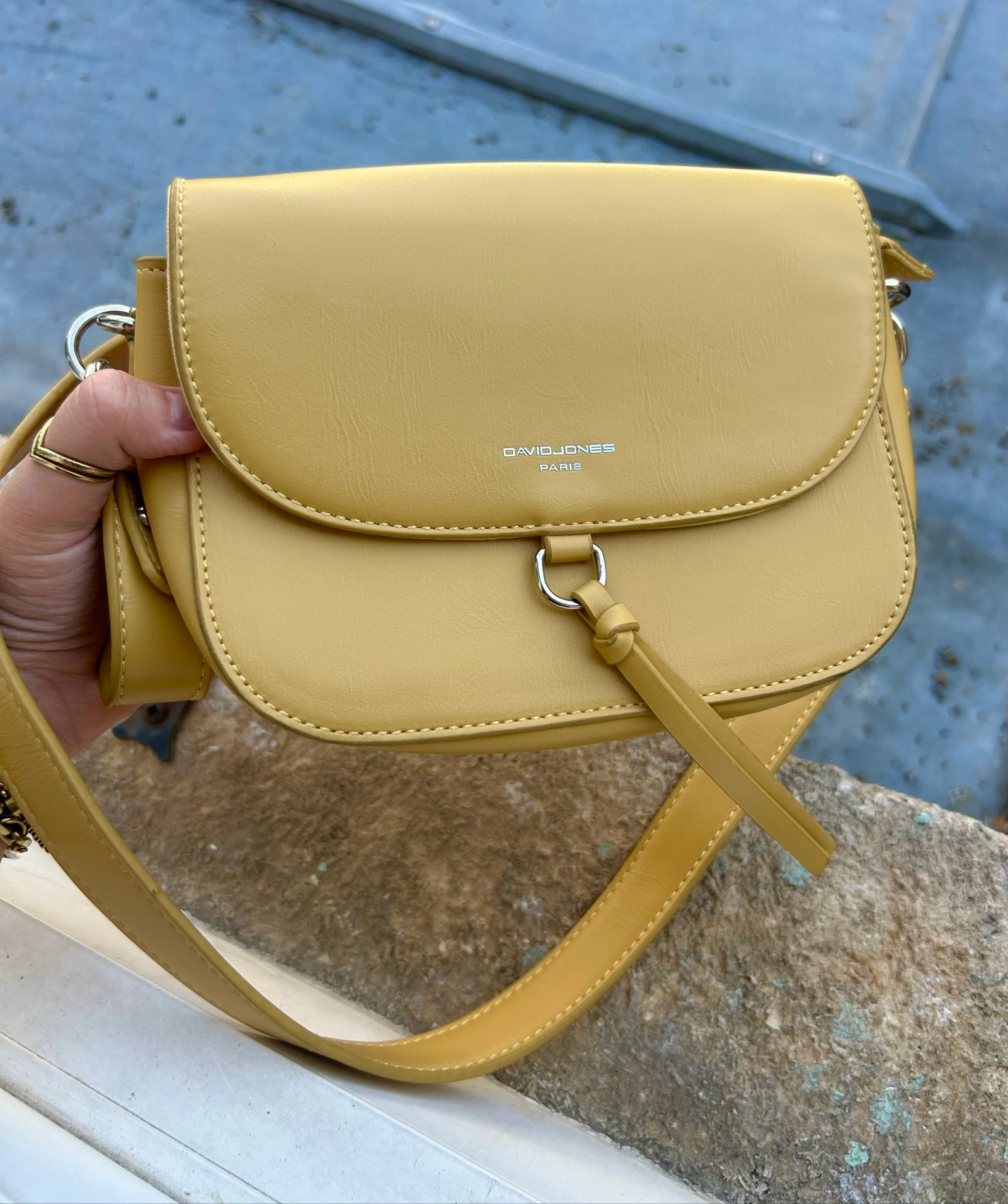 Bolsa transversal David Jones mostarda chique verão – photo 9